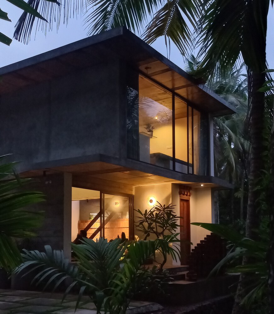 辦公室外立面實(shí)拍圖