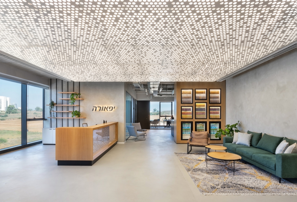 飲料制造辦公室裝修設(shè)計(jì)【3100平方米】