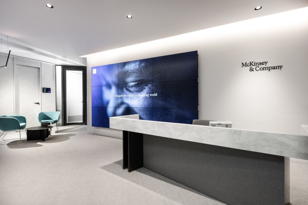 業(yè)務(wù)管理顧問辦公室設(shè)計(jì)【860平方米】