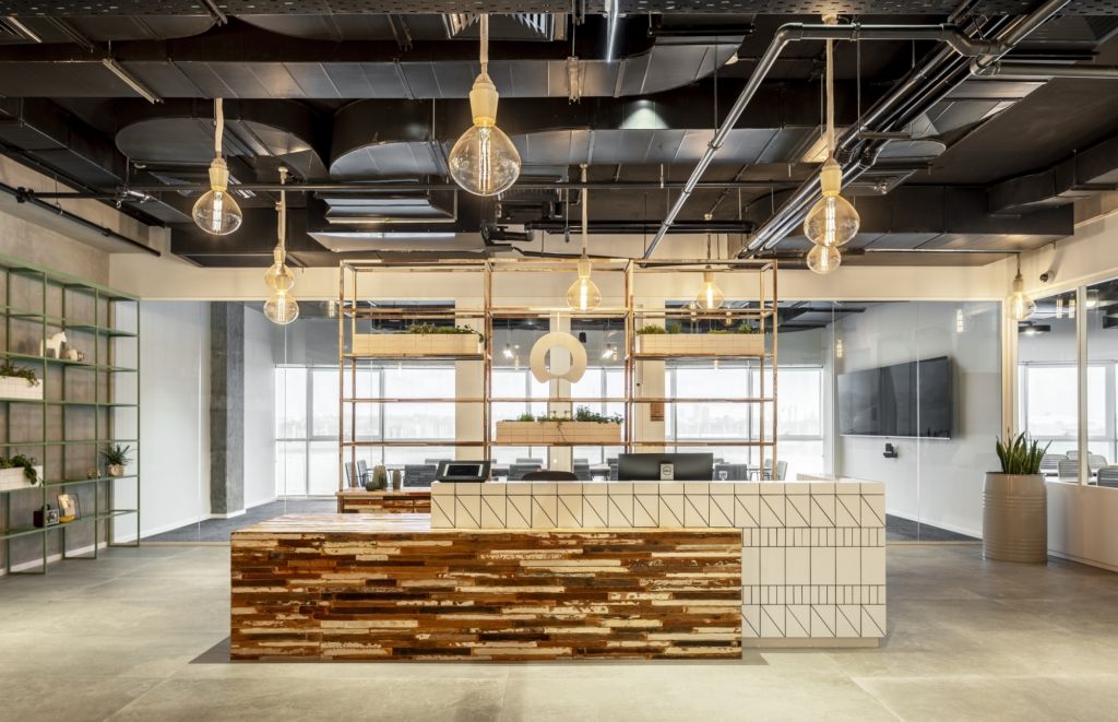 辦公室前臺(tái)