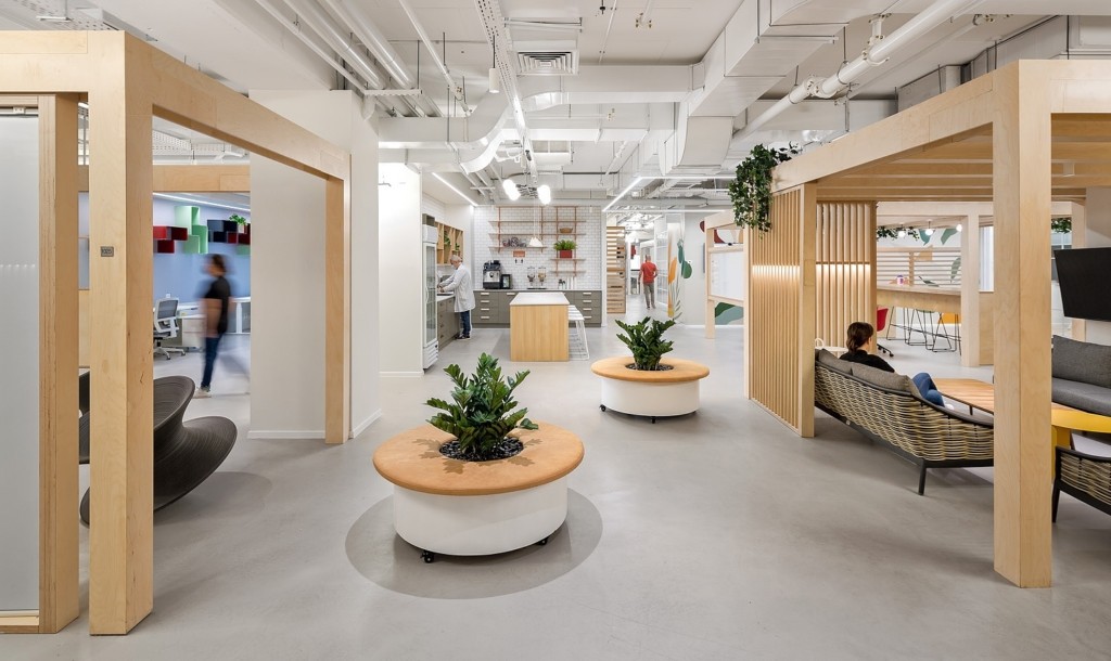 現(xiàn)代簡(jiǎn)約風(fēng)格科技辦公室設(shè)計(jì)